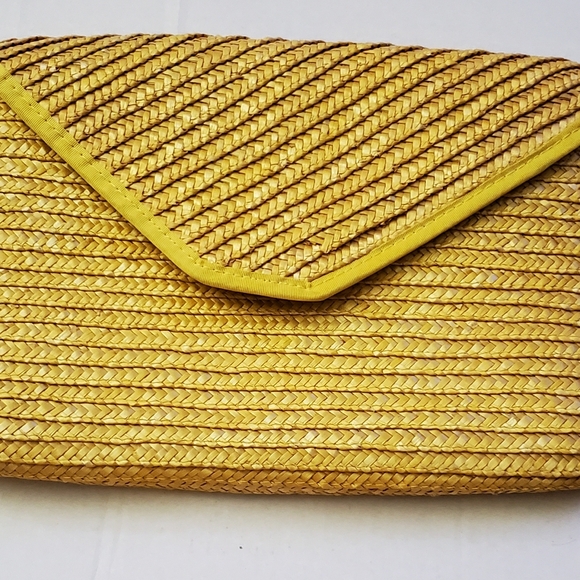 Yellow Vintage Straw Clutch Purse**Fully Lined** - Picture 5 of 5